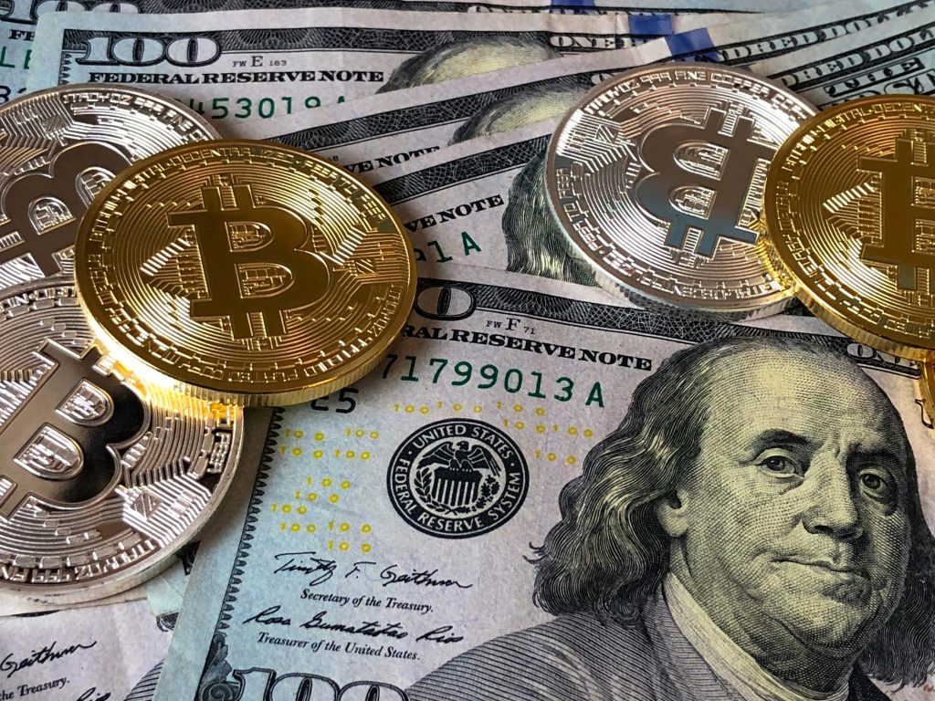 Grossteil der Finanzvorstände möchte laut Umfrage keine Bitcoin besitzen