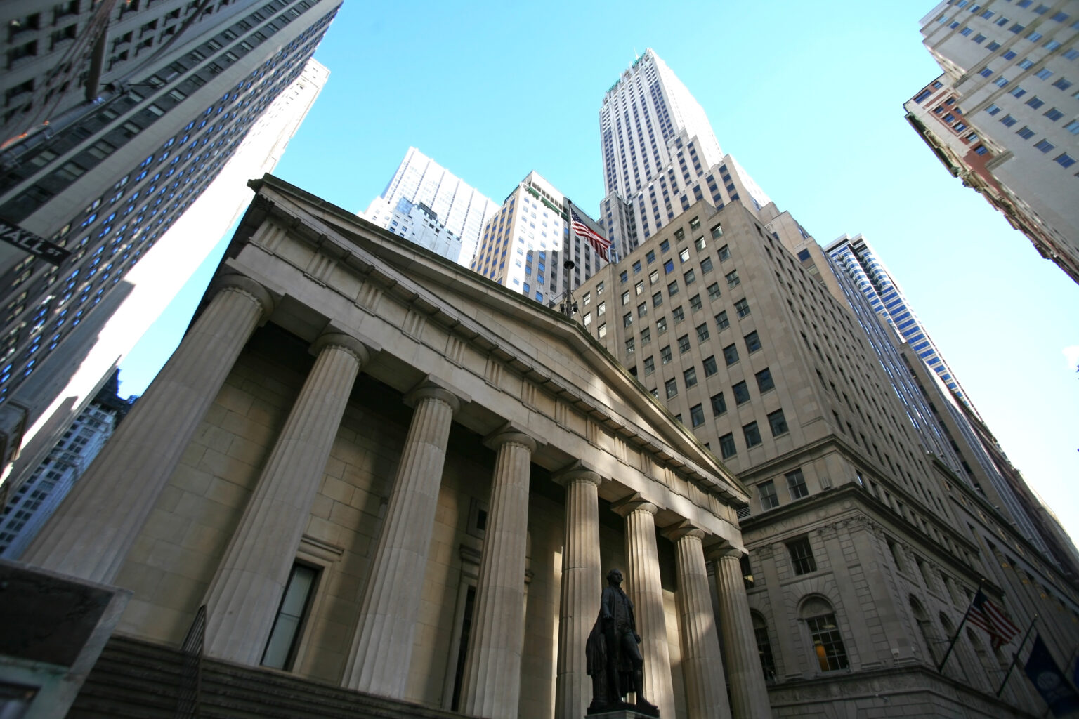 Wall Street banks increasingly joining the crypto industry Why Wall Street banks are keen on crypto