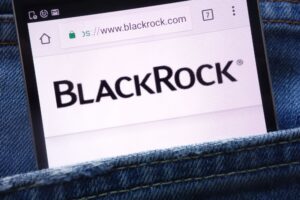 BlackRock files its fourth S-1 amendment for the Bitcoin Premium Income ETF (BITA). A Bloomberg analyst expects a launch ahead of Goldman Sachs.