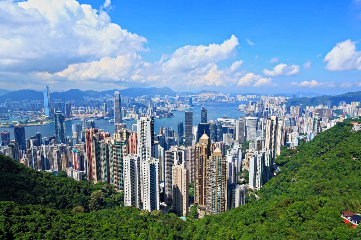 Hong Kong opens up to the crypto industry
