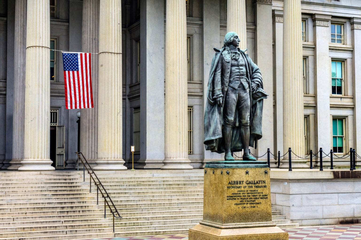 U.S. Treasury sees DeFi as a risk to financial markets US-Finanzministerium sieht DeFi als Risiko für die Finanzmärkte