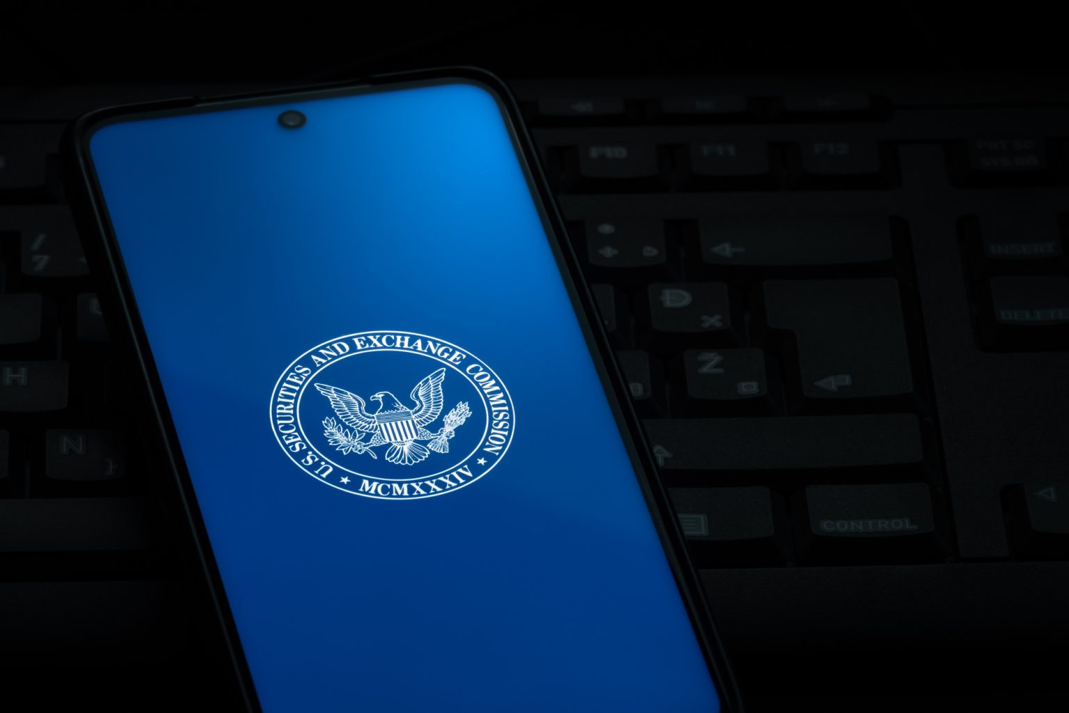 Altcoins in free fall due to SEC lawsuits Altcoins in free fall due to SEC lawsuits