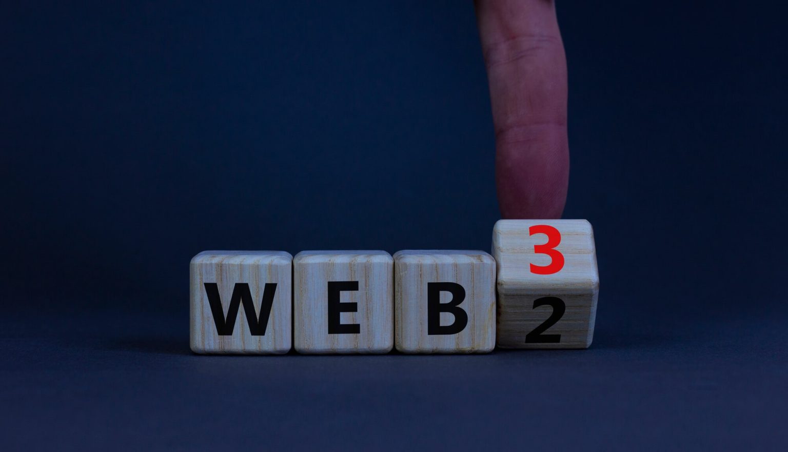 Web 3.0: A controversial paradigm shift or a technological mirage? Web 3.0