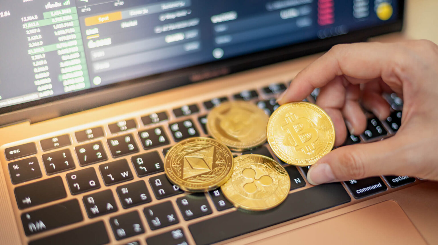 Altcoins benefit from recent Bitcoin upswing Altcoins Bitcoin