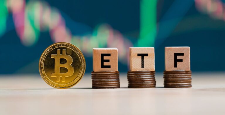 Spot-Bitcoin-ETFs sammeln trotz GBTC-Abflüssen 759 Mio. USD ein
