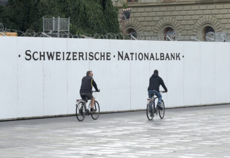 Project Helvetia III: SNB pushes digital Franc forward Projekt Helvetia III: SNB treibt digitale Zentralbankwährung (CBDC) voran