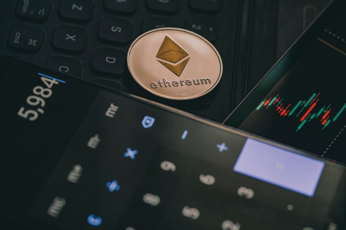 While Bitcoin has long been the "gold standard" of the crypto world, institutional investors are increasingly betting on Ethereum.