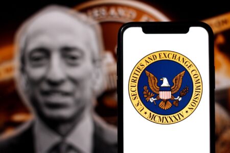 US Securities and Exchange Commission (SEC) rejects spot Solana ETFs SEC blockiert Spot-Solana-ETFs wegen Wertpapierbedenken