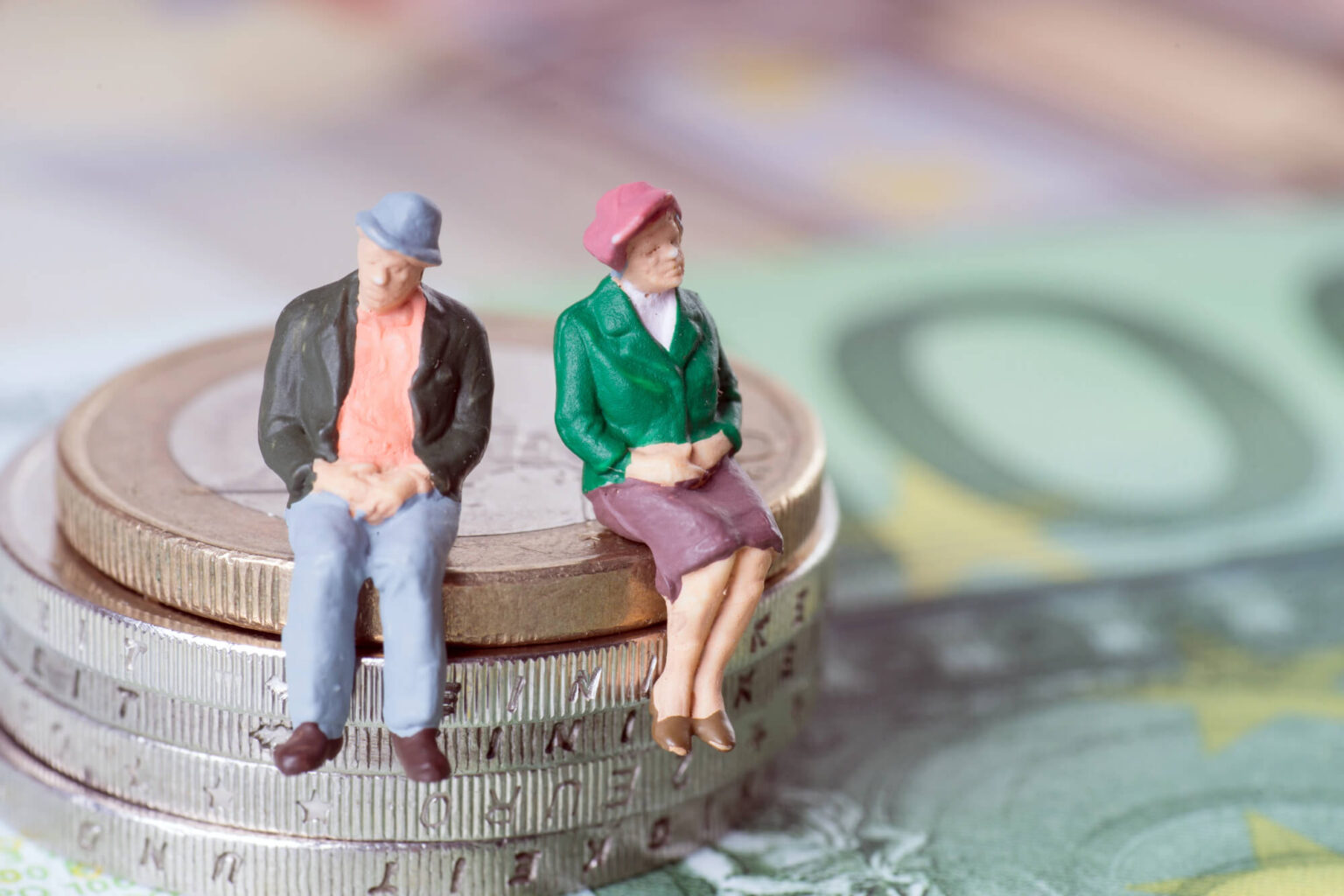 Trump opens US retirement market to crypto investments