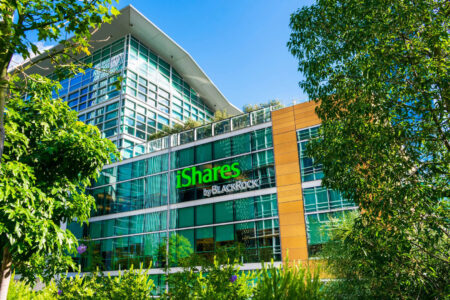 BlackRock launches Swiss Bitcoin ETP on SIX BlackRock bringt Schweizer Bitcoin-ETP an die SIX