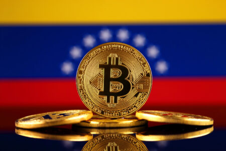 Venezuela defies dollar shortage: stablecoins become official means of payment Venezuela trotzt Dollar-Mangel: Stablecoins werden staatliches Zahlungsmittel