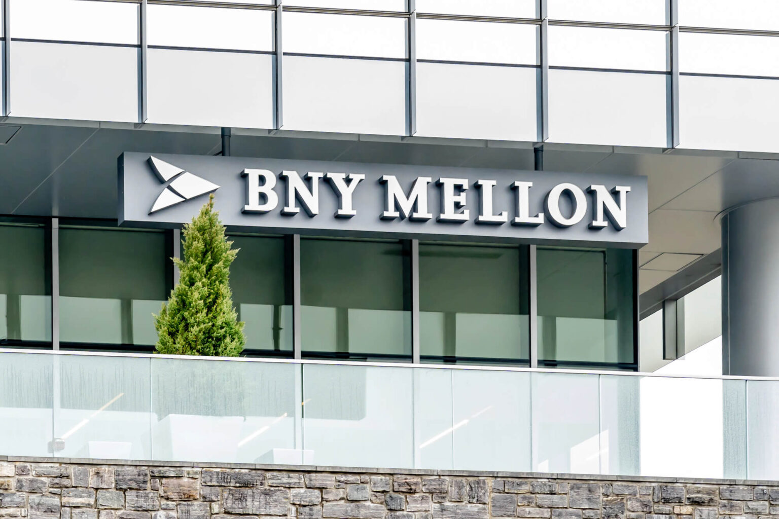 BNY Mellon tests tokenized deposits for blockchain payments BNY Mellon testet tokenisierte Einlagen für Blockchain-Zahlungen
