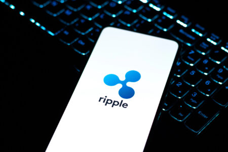 Ripple completes 500 million USD funding round at a 40 billion USD valuation Ripple completes 500 million USD funding round at a 40 billion USD valuation