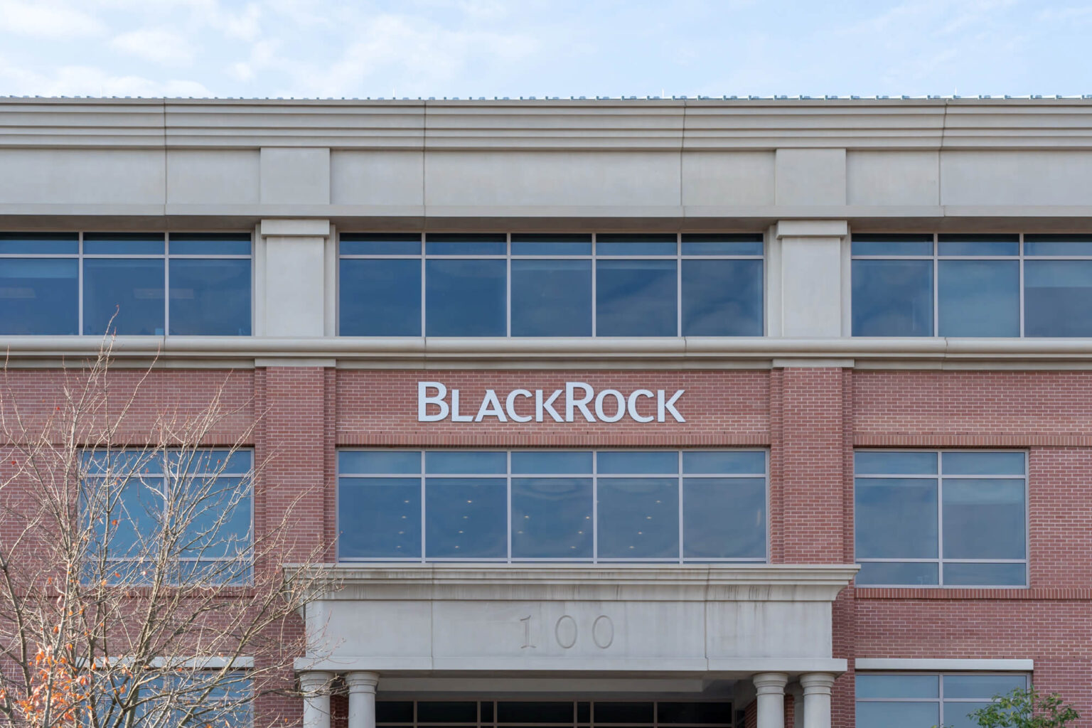 Bitcoin-ETFs verzeichnen im November Rekord-Abflüsse von 3.5 Mrd. USD