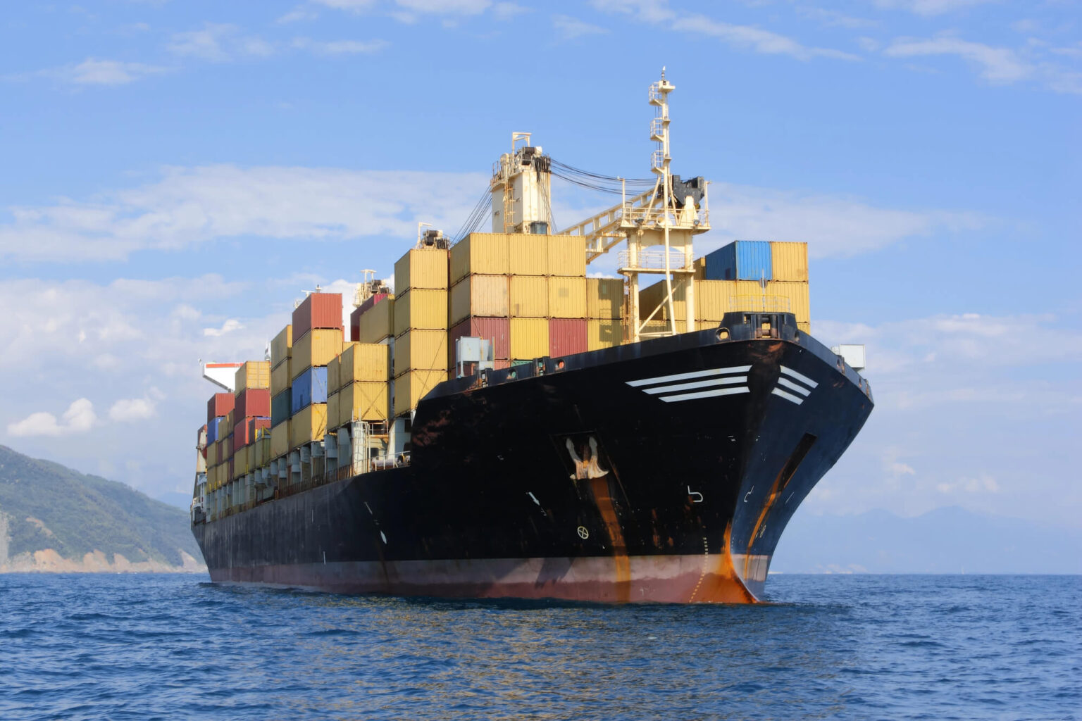 Iran imposes a crypto and yuan toll on the Strait of Hormuz: Ships pay approximately $1 per barrel - administered by the IRGC.