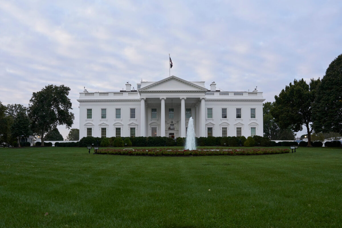 US Treasury Secretary Bessent urges Senate to pass the CLARITY Act