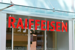 Raiffeisen crypto trading and custody arrive in 2027, with Sygnum as external partner. The group confirmed the move to CVJ.CH