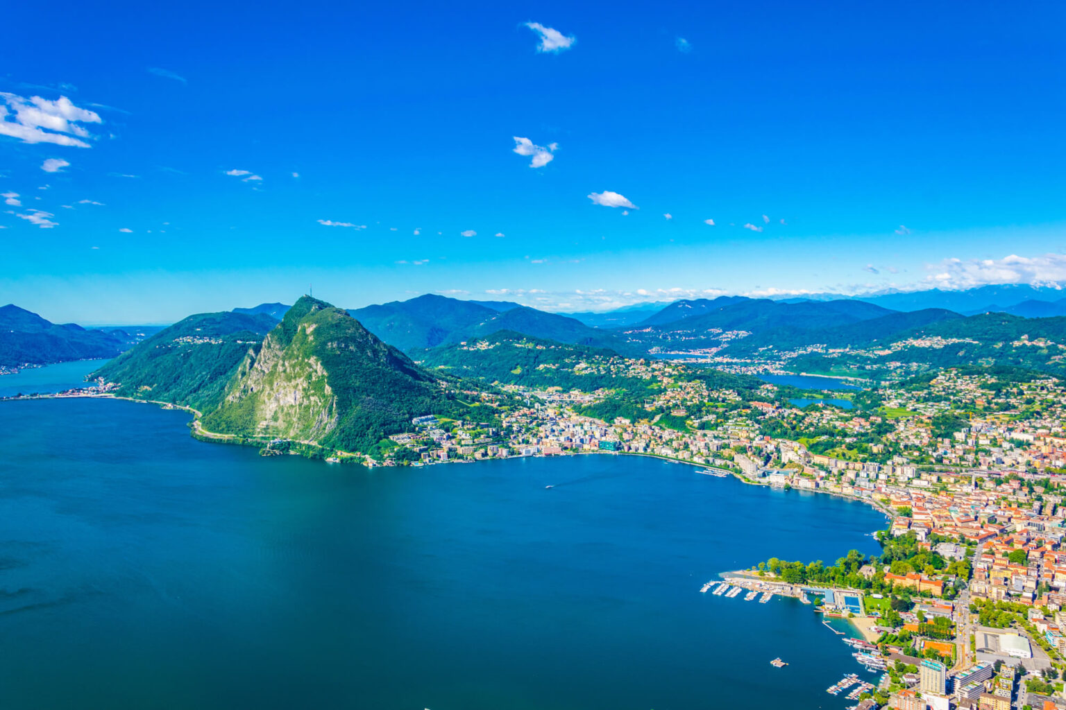 Ticino cantonal bank BancaStato enters the crypto business BancaStato launches regulated crypto trading: buy Bitcoin, Ethereum, Litecoin and Solana directly in e-banking via Sygnum and Avaloq.