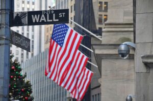 21 institutions, among them Goldman Sachs, UBS and Deutsche Bank, want to issue a bank-owned dollar stablecoin in the first half of 2027.